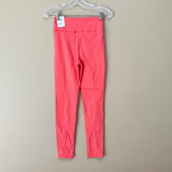 Nike Girl’s Pink High Rise Tight Fit Full Length Leggings Size XL - Picture 4 of 12